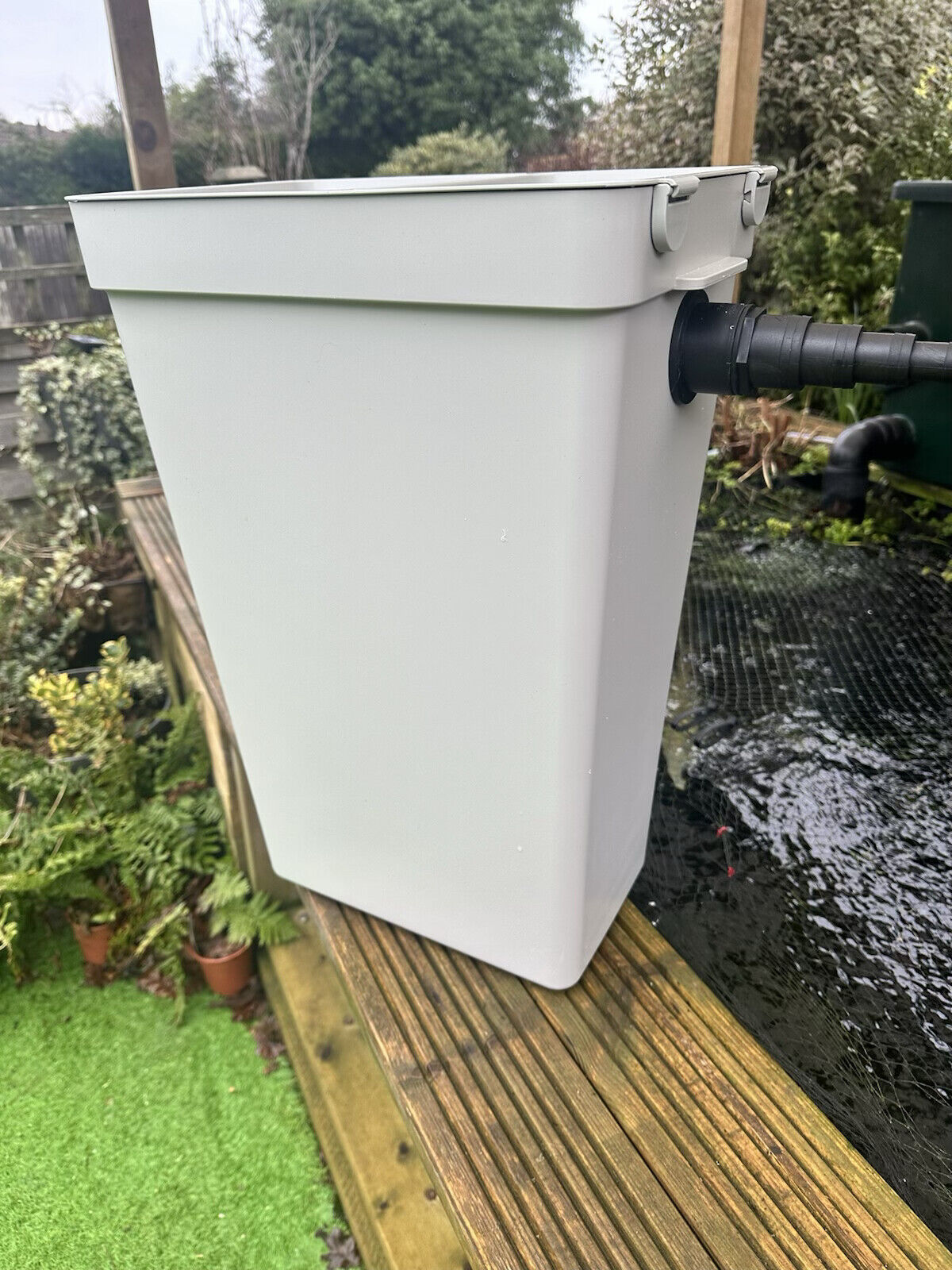 Koi / Pond Shower - Combo Bakki and Sieve Showers
